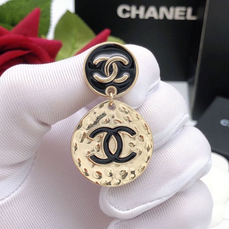 Ch**el earrings